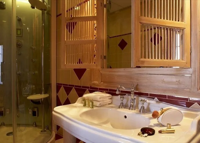 Le Moulin De Hotel 3*